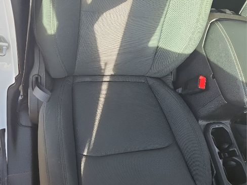 Used 2020 Jeep Wrangler Unlimited Sahara image 23