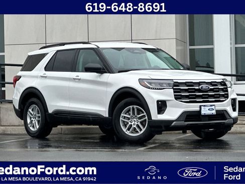New 2026 Ford Explorer Active w/ Active Comfort Package image 1