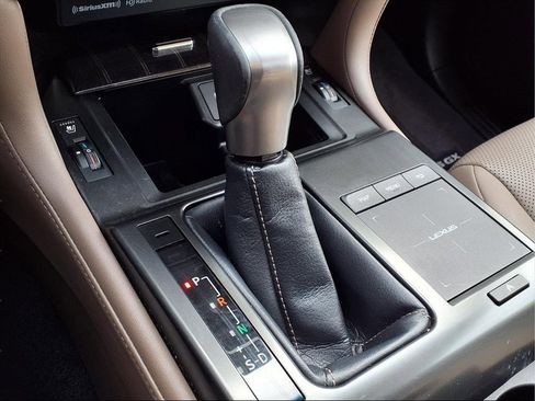 Used 2023 Lexus GX 460 Premium image 23