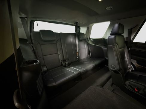 Used 2019 Chevrolet Tahoe LT image 40