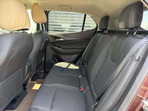 Used 2023 Buick Encore GX Preferred w/ Cold Weather Comfort Package FWD image 15