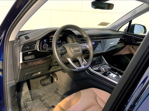 Used 2023 Audi Q7 3.0T Premium Plus image 4