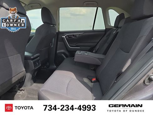 Used 2024 Toyota RAV4 LE AWD/4WD image 19