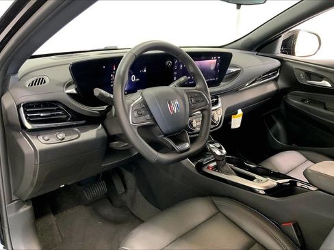 Used 2025 Buick Envista Sport Touring w/ Convenience I Package FWD image 14