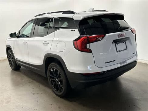 Used 2021 GMC Terrain SLE w/ Driver Convenience Package image 31