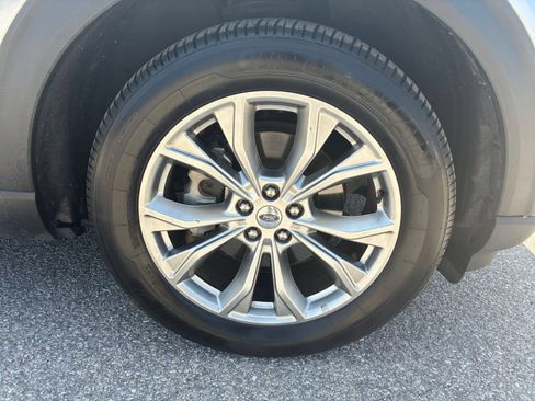 Used 2024 Ford Explorer Limited RWD image 24