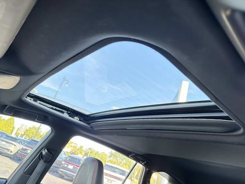 Used 2016 Toyota RAV4 SE FWD image 33