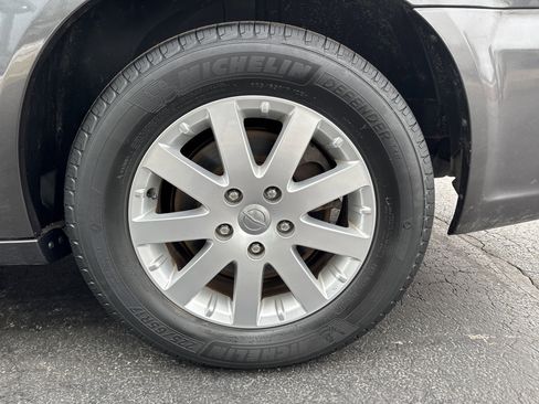 Used 2015 Chrysler Town & Country Touring w/ Driver Convenience Group image 20