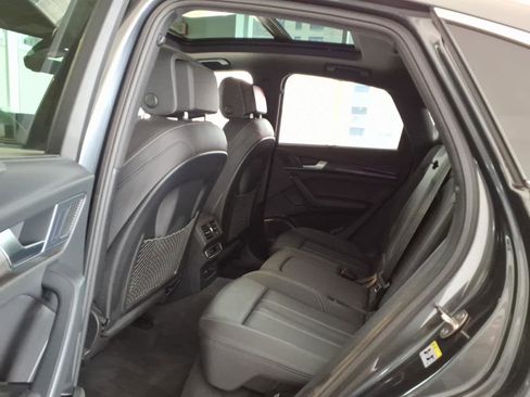 Used 2023 Audi SQ5 Prestige w/ Prestige Package AWD/4WD image 17