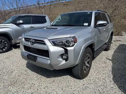 Used 2023 Toyota 4Runner TRD Off-Road Premium w/ Moonroof Package image 3