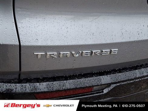 New 2026 Chevrolet Traverse High Country image 17