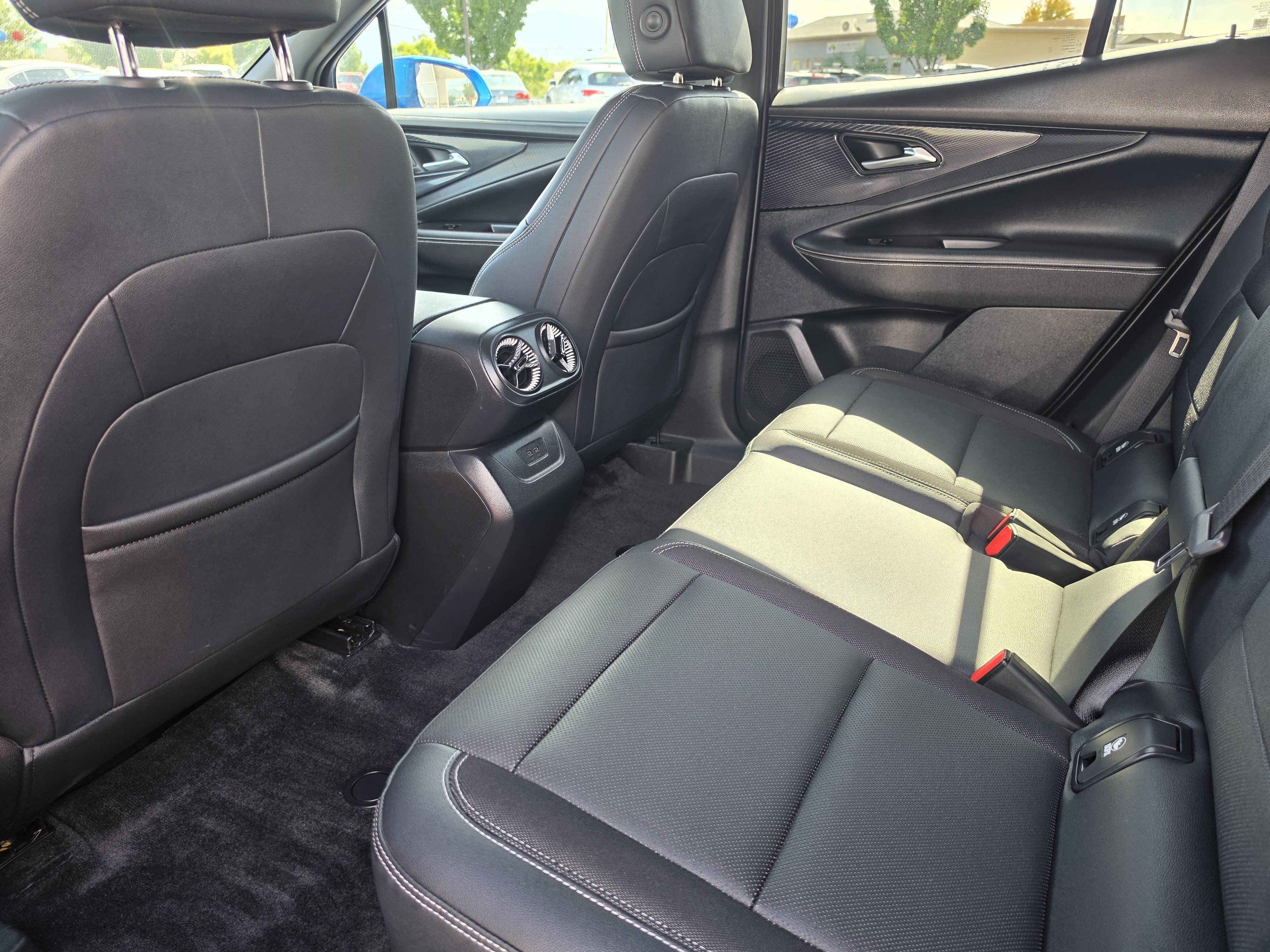Used 2024 Chevrolet Blazer EV LT AWD/4WD image 19