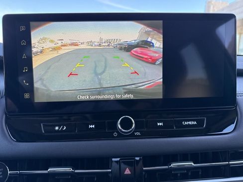 New 2025 Mitsubishi Outlander ES FWD image 18