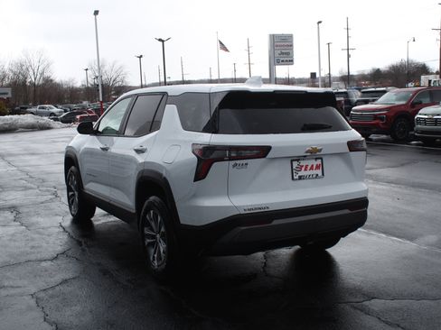 New 2026 Chevrolet Equinox LT image 5