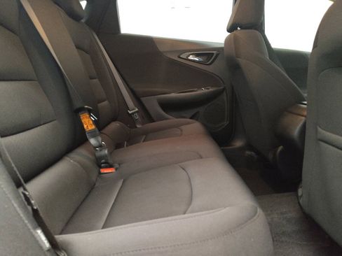 Used 2023 Chevrolet Malibu LS FWD image 19