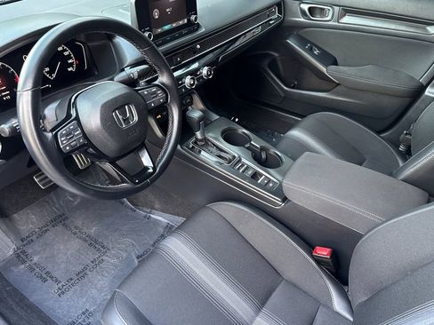 Certified 2025 Honda Civic Sport image 4