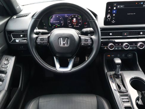 Used 2025 Honda Civic Sport image 9
