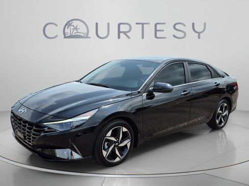 Certified 2023 Hyundai Elantra Limited FWD image 1