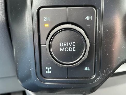 New 2026 Ford F350 XLT w/ XLT Premium Package image 12