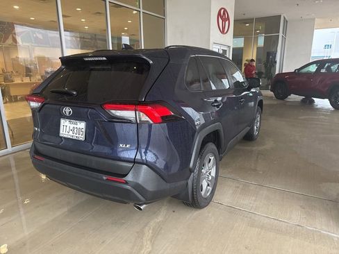 Used 2024 Toyota RAV4 XLE image 6