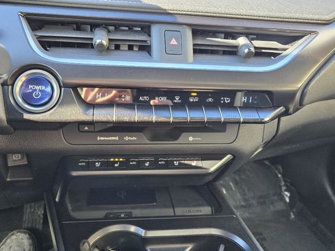 Used 2022 Lexus UX 250h w/ Premium Package image 25