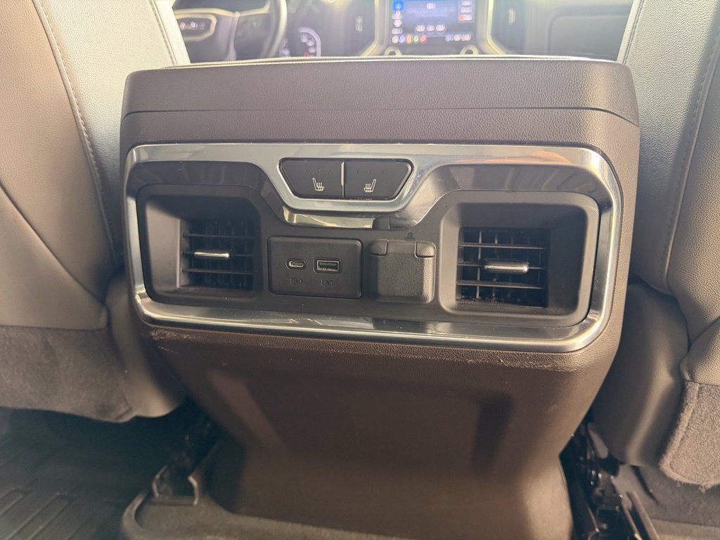 Used 2021 GMC Sierra 1500 SLT w/ SLT Premium Plus Package AWD/4WD image 34