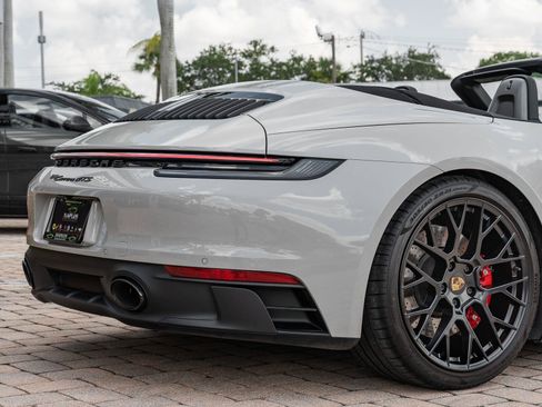 Used 2024 Porsche 911 Carrera GTS RWD image 17