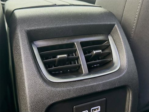 Used 2020 Chevrolet Blazer LT AWD/4WD image 25