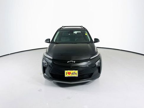 Used 2023 Chevrolet Bolt EUV Premier w/ Sun & Sound Package image 4