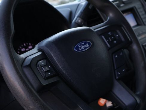 Used 2020 Ford F250 XL w/ Power Equipment Group image 25