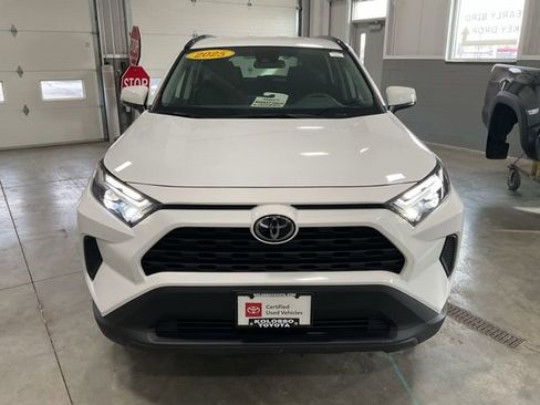 Used 2025 Toyota RAV4 XLE image 2