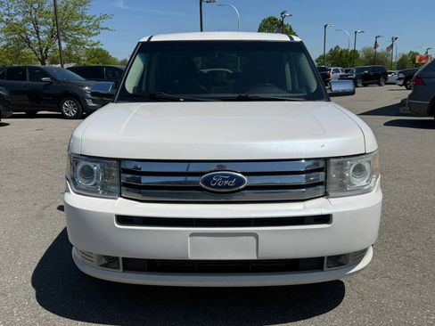Used 2011 Ford Flex Limited w/ Rapid Spec Order Code AWD/4WD image 2