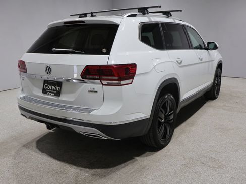 Used 2019 Volkswagen Atlas SEL Premium AWD/4WD image 2