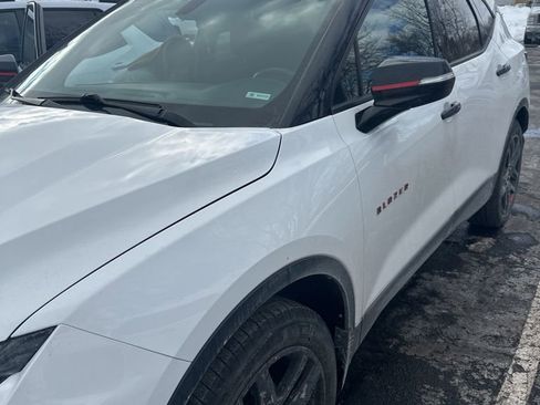 Certified 2020 Chevrolet Blazer LT w/ Redline Edition FWD image 3