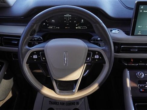 Used 2023 Lincoln Aviator Reserve w/ Equipment Group 201A image 18