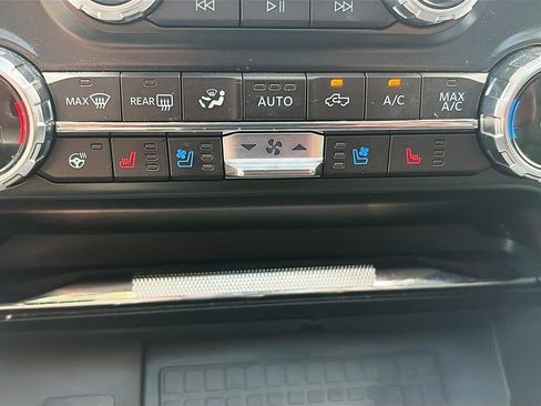 Used 2022 Ford F150 Lariat w/ Equipment Group 502A High AWD/4WD image 21