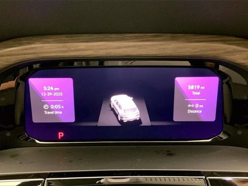 Used 2025 Volkswagen Atlas SEL Premium R-Line image 20