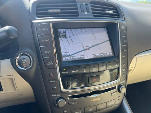 Used 2012 Lexus IS 250 w/ Premium Pkg Value Edition RWD image 13