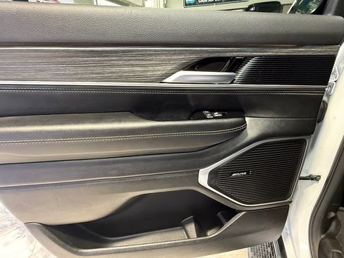 Used 2024 Jeep Wagoneer L Series II w/ Flexible Seating Group image 42