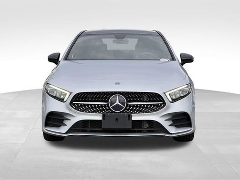 Used 2020 Mercedes-Benz A 220 w/ AMG Line image 8