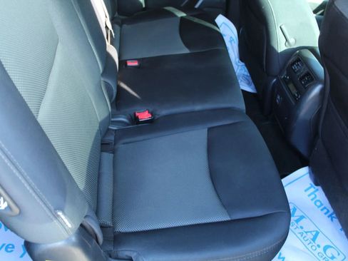 Used 2018 Nissan Pathfinder S FWD image 29