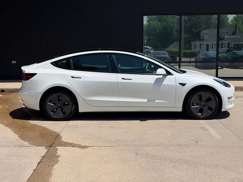 Used 2023 Tesla Model 3 Standard Range RWD image 10