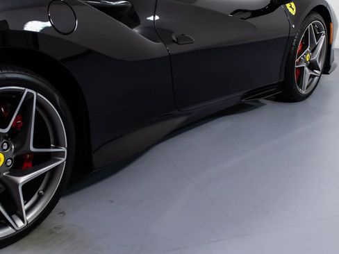 Certified 2022 Ferrari F8 Tributo image 20