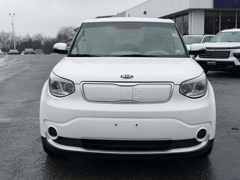 Used 2016 Kia Soul EV image 24