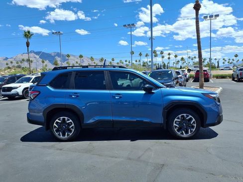 Used 2025 Subaru Forester w/ Convenience Package #2 AWD/4WD image 8