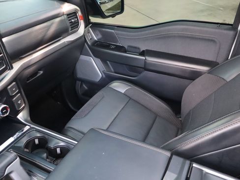 Used 2023 Ford F150 Raptor w/ Raptor 37 Performance Package AWD/4WD image 23