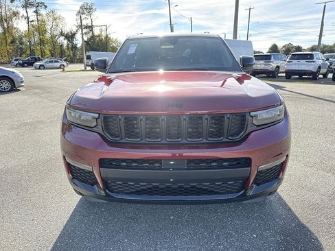 New 2025 Jeep Grand Cherokee L Limited w/ Trailer Tow Package image 8