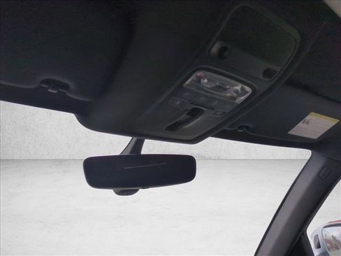 Used 2018 Audi Q3 2.0T Premium Plus w/ Premium Plus Package image 22