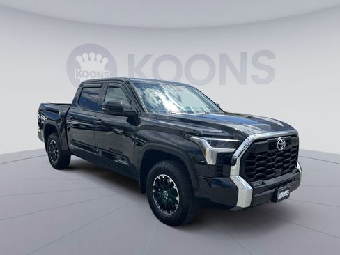 Used 2024 Toyota Tundra SR5 w/ TRD Off-Road Package image 10