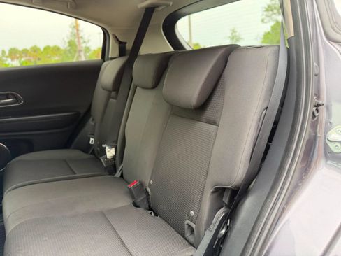 Used 2022 Honda HR-V EX image 23